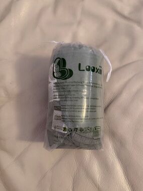 Looxii muslin burp cloths